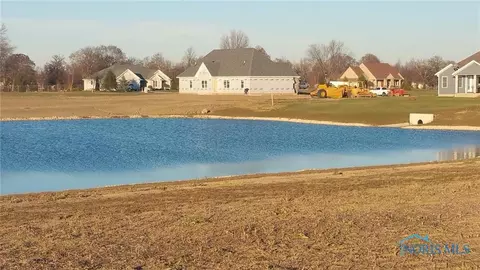 17 Summer Dr #PHASE 11, Carey, OH 43316