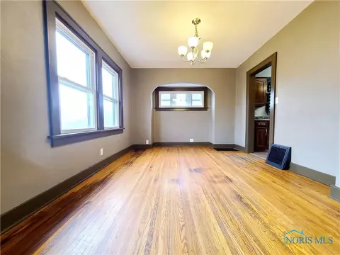 504 S Main St, Bryan, OH 43506 photo 8