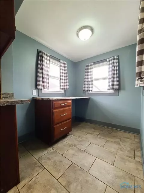 504 S Main St, Bryan, OH 43506 photo 11