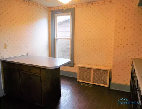 113 S 5th St, Upper Sandusky, OH 43351 photo 16