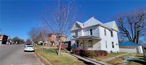 113 S 5th St, Upper Sandusky, OH 43351 photo 1