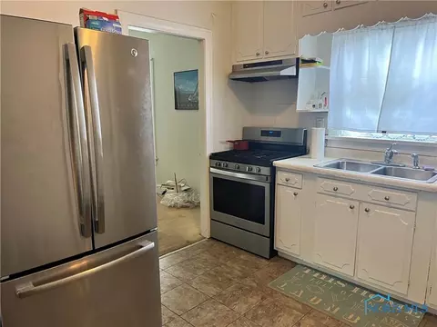 813 Evesham Ave, Toledo, OH 43607 photo 5