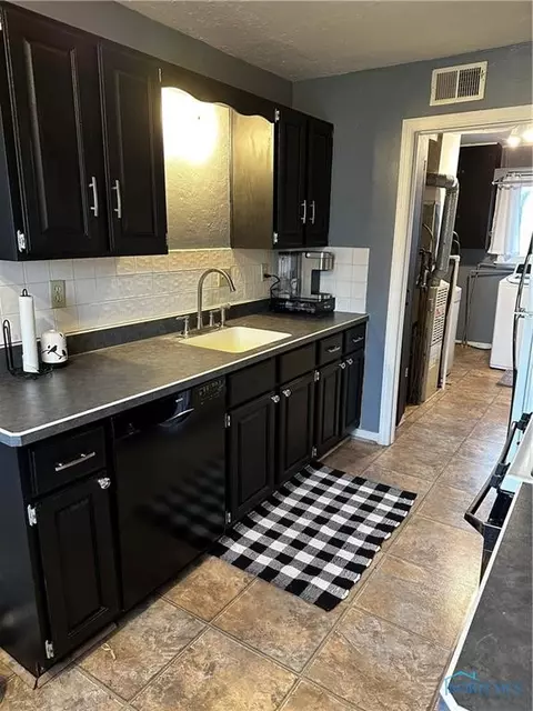 123 Elm Dr, Bryan, OH 43506 photo 5