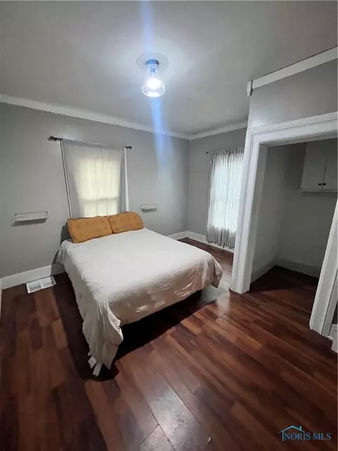 409 E William St, Maumee, OH 43537 photo 8