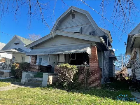 1016 Evesham Ave, Toledo, OH 43607 photo 2