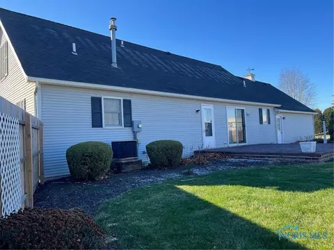 450 W Main St, Delta, OH 43515 photo 5
