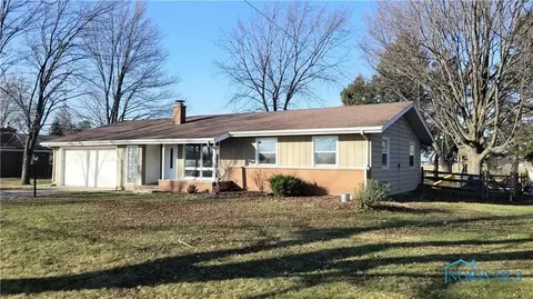 23749 W Hellwig Rd, Genoa, OH 43430 photo 2