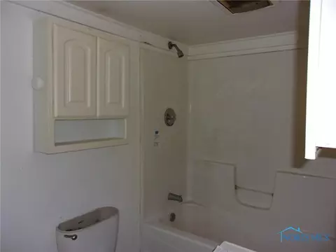 504 E South St, Arcadia, OH 44804 photo 8