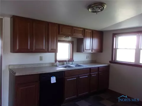 504 E South St, Arcadia, OH 44804 photo 5