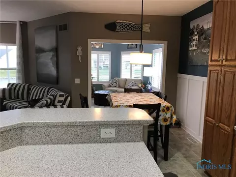 7301 Clipper Ct, Maumee, OH 43537 photo 9