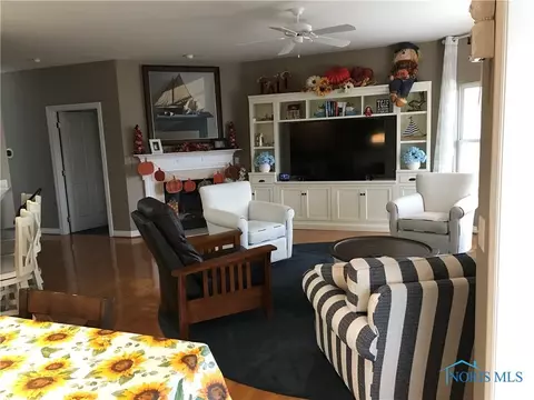 7301 Clipper Ct, Maumee, OH 43537 photo 11