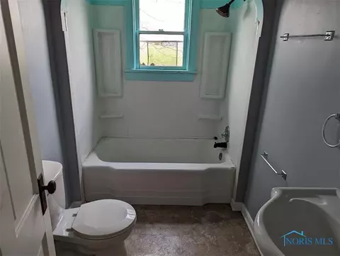 203 Gates St, Holgate, OH 43527 photo 42