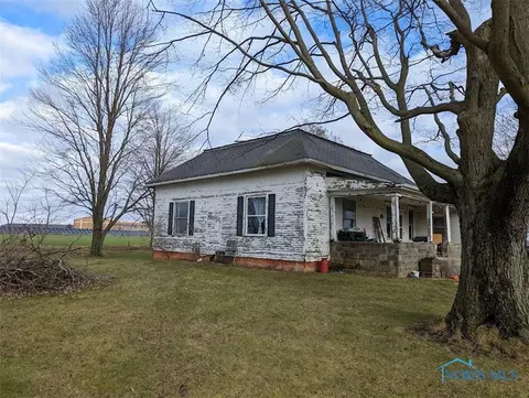 203 Gates St, Holgate, OH 43527 photo 5