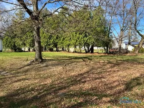 519 Mill St, Leipsic, OH 45856 photo 7