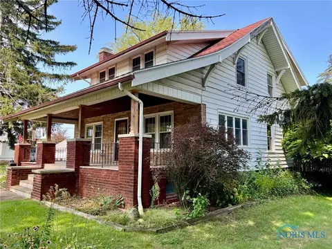 545 Adams Ave, Huron, OH 44839 photo 4