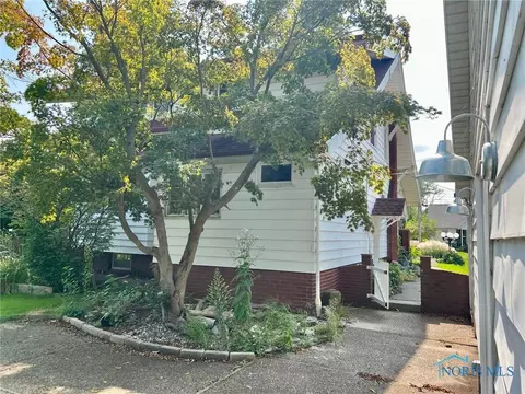 545 Adams Ave, Huron, OH 44839 photo 5