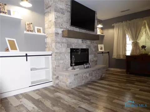 303 Primrose Ln, Archbold, OH 43502 photo 6
