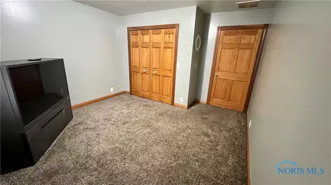 105 E Oak St, Payne, OH 45880 photo 14