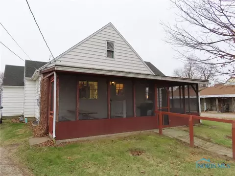 861 E Mulberry St, Bryan, OH 43506 photo 6