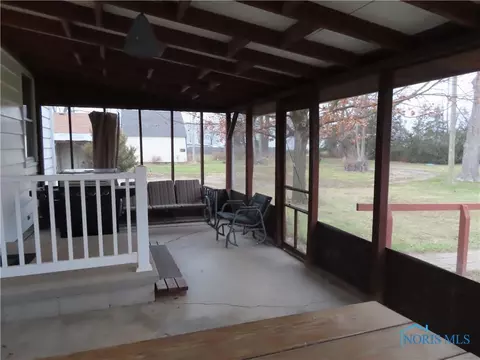 861 E Mulberry St, Bryan, OH 43506 photo 5