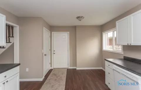 1930 Perth St, Toledo, OH 43607 photo 19