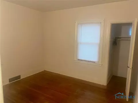610 Wamba Ave, Toledo, OH 43607 photo 2