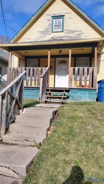 924 Tecumseh St, Toledo, OH 43607 photo 1