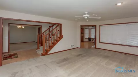 4300 Stable Path Dr, Maumee, OH 43537 photo 15