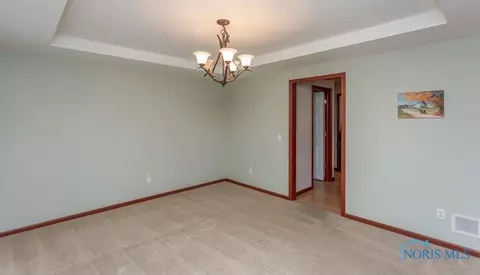 4300 Stable Path Dr, Maumee, OH 43537 photo 14