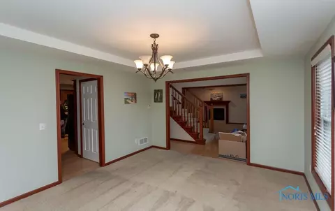 4300 Stable Path Dr, Maumee, OH 43537 photo 12