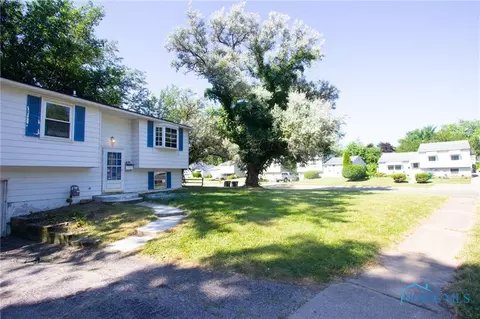 4431 Foxchapel Rd, Toledo, OH 43607 photo 2