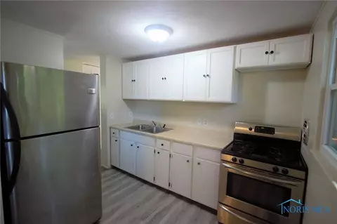 4431 Foxchapel Rd, Toledo, OH 43607 photo 8