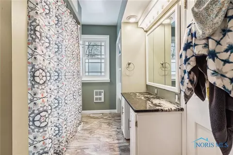 414 3rd St, Findlay, OH 45840 photo 32
