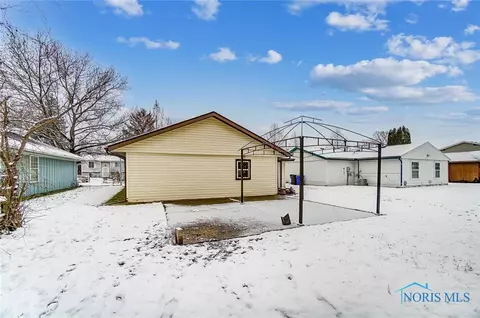 3519 Willow Run Dr, Toledo, OH 43607 photo 24