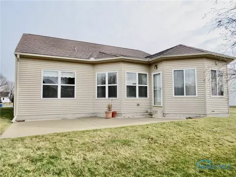 7373 Harbour Light Ct, Maumee, OH 43537 photo 32