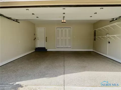 7373 Harbour Light Ct, Maumee, OH 43537 photo 29