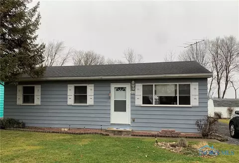 310 Jackson St, Delta, OH 43515 photo 1