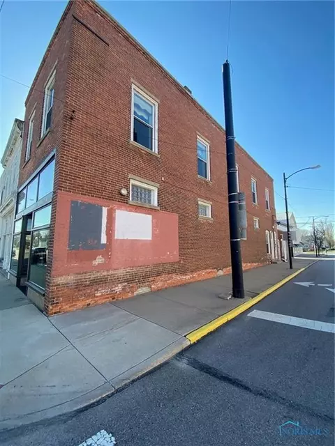100 E Main St, Fayette, OH 43521 photo 37