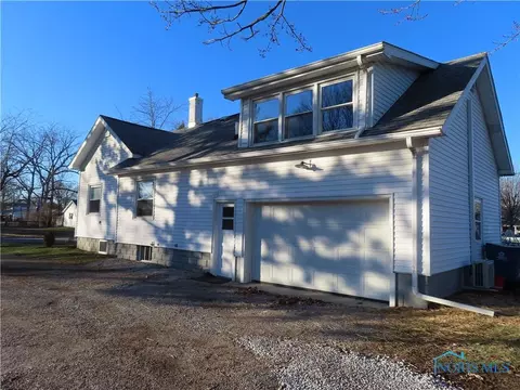 415 S Williams St, Bryan, OH 43506 photo 5