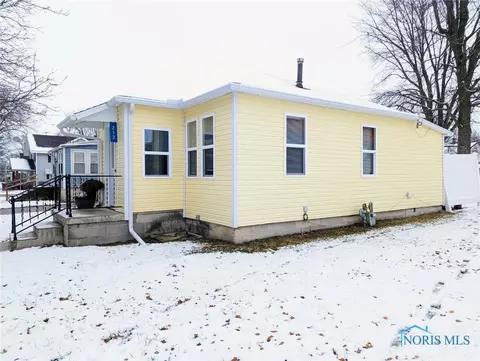 212 N Center St, Wayne, OH 43466 photo 24