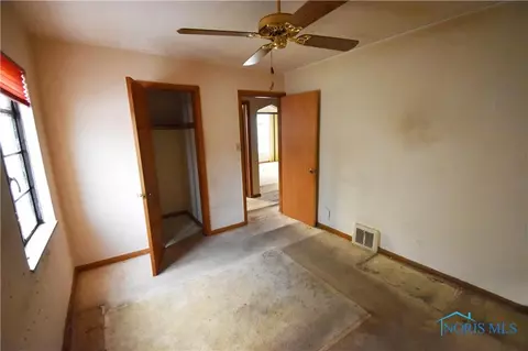 426 Darrow Ave, Toledo, OH 43607 photo 12