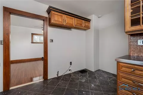 2762 Eldora Dr, Toledo, OH 43613 photo 13