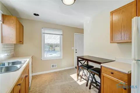 727 Moran Ave, Toledo, OH 43607 photo 11