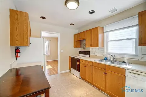 727 Moran Ave, Toledo, OH 43607 photo 12
