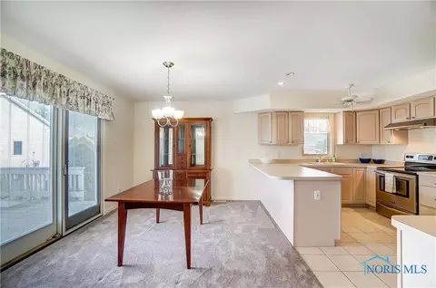 4612 Blackstone Dr, Maumee, OH 43537 photo 17