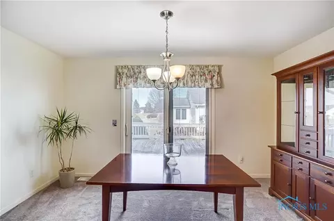 4612 Blackstone Dr, Maumee, OH 43537 photo 18
