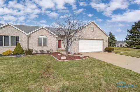 4612 Blackstone Dr, Maumee, OH 43537 photo 1
