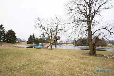 2048 Mermill Rd, Risingsun, OH 43457 photo 4