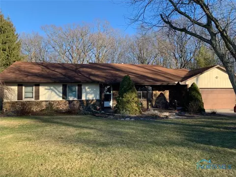 124 Brown Dr, Bryan, OH 43506 photo 1