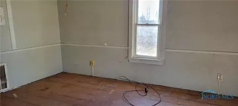 701 S Davis St, Forest, OH 45843 photo 7